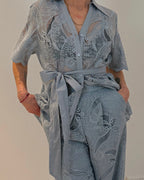 Bluse mit Lochstickerei