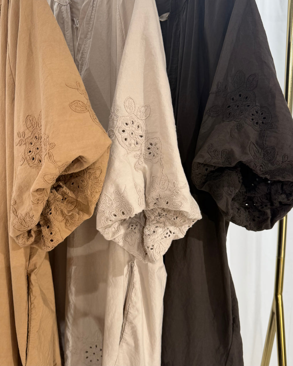 Blusenkleid