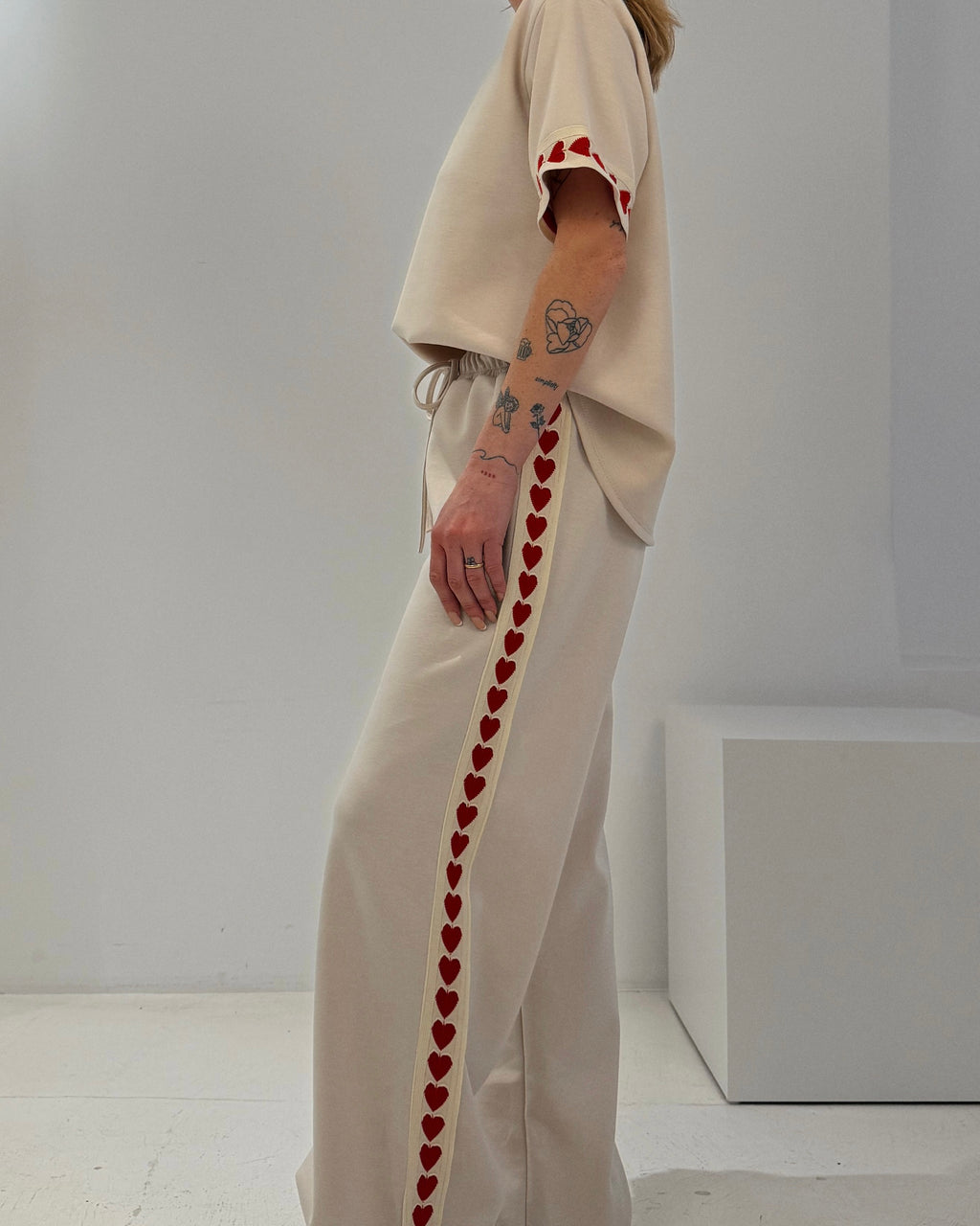 Jogginghose mit Herzen