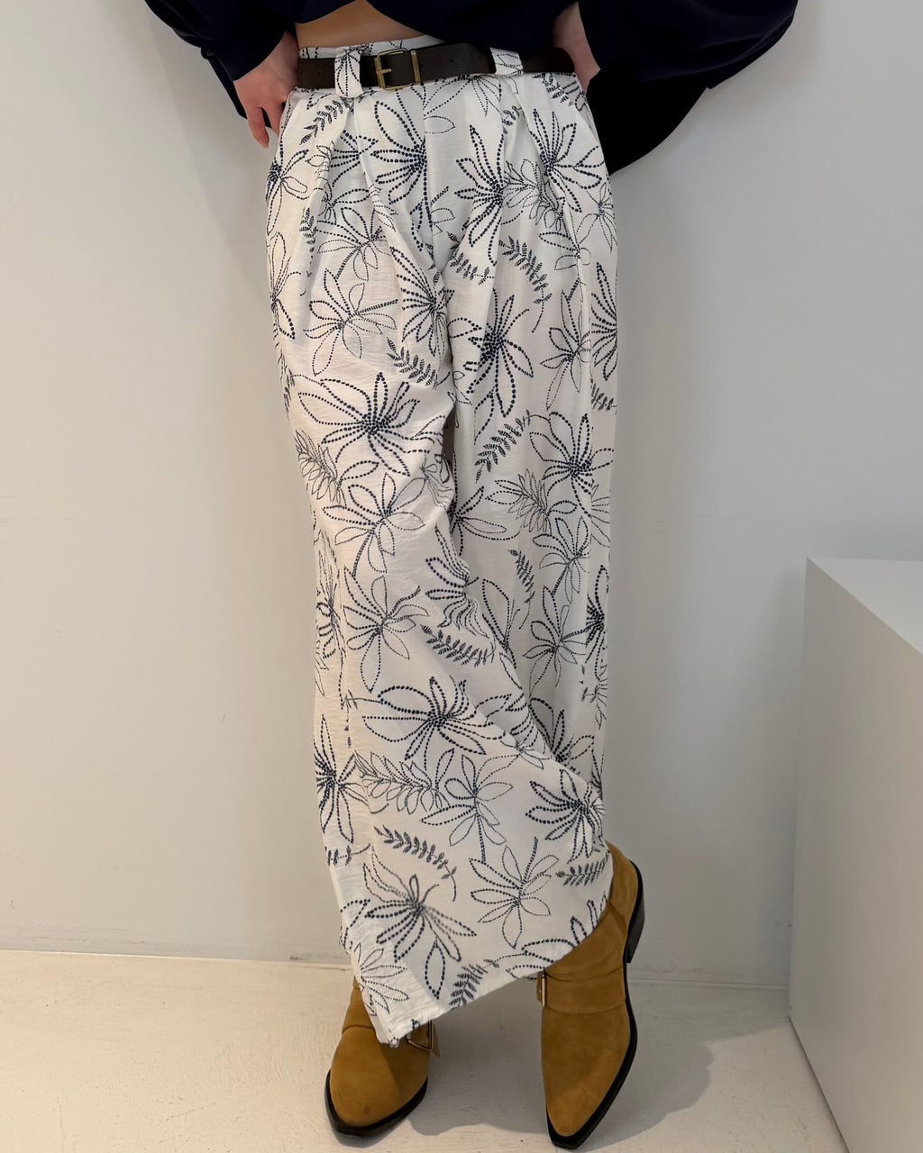 Stoffhose mit Mustern