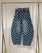 Jeans mit Punkten