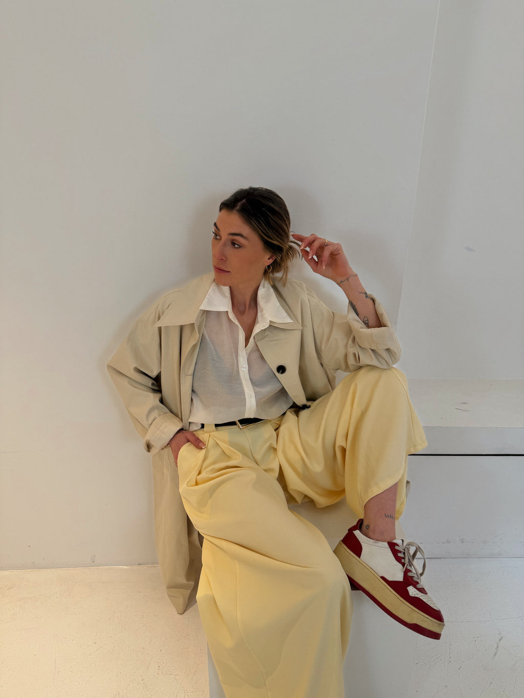 Bundfaltenhose mit Gürtel