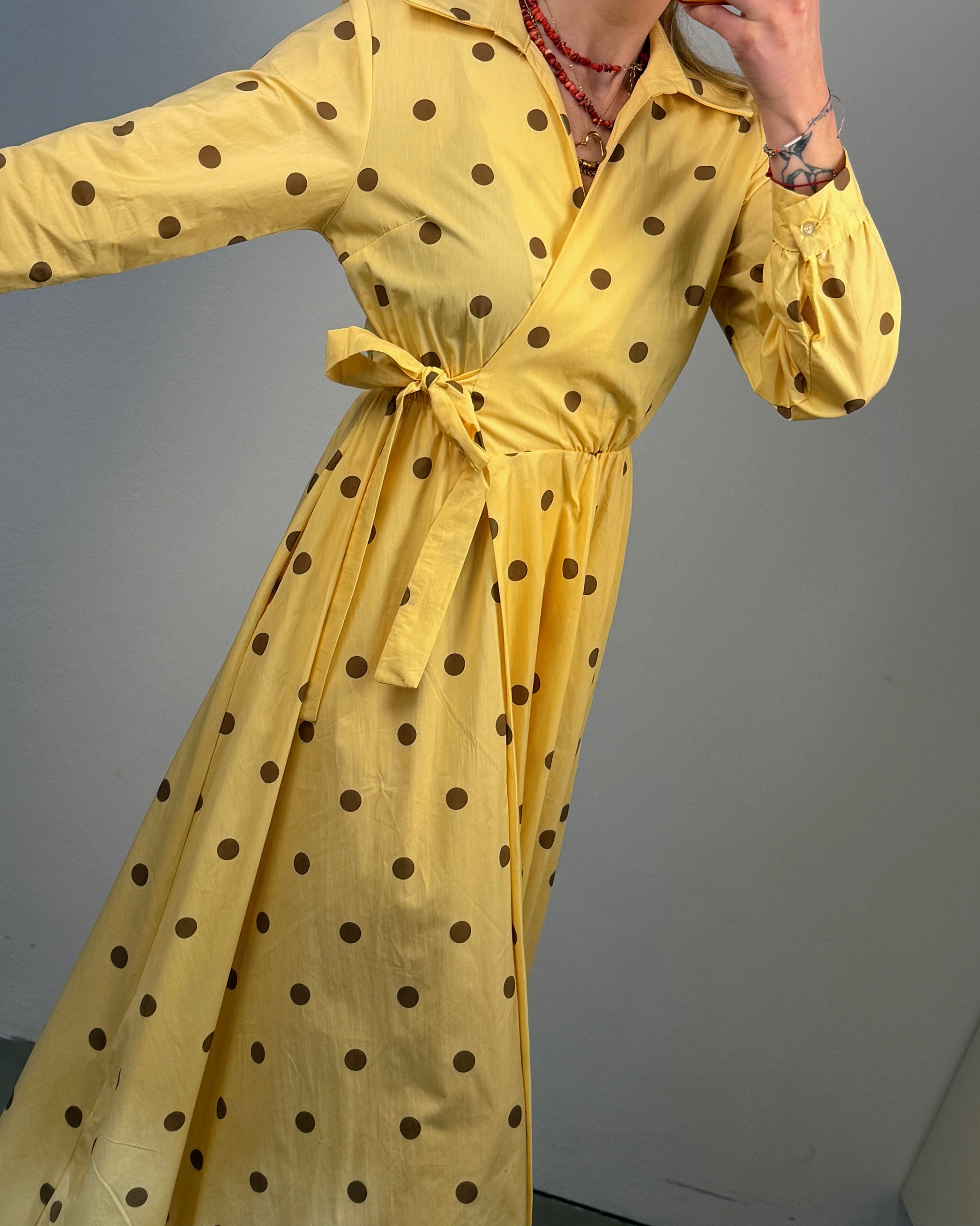 Wickelkleid mit Punkten