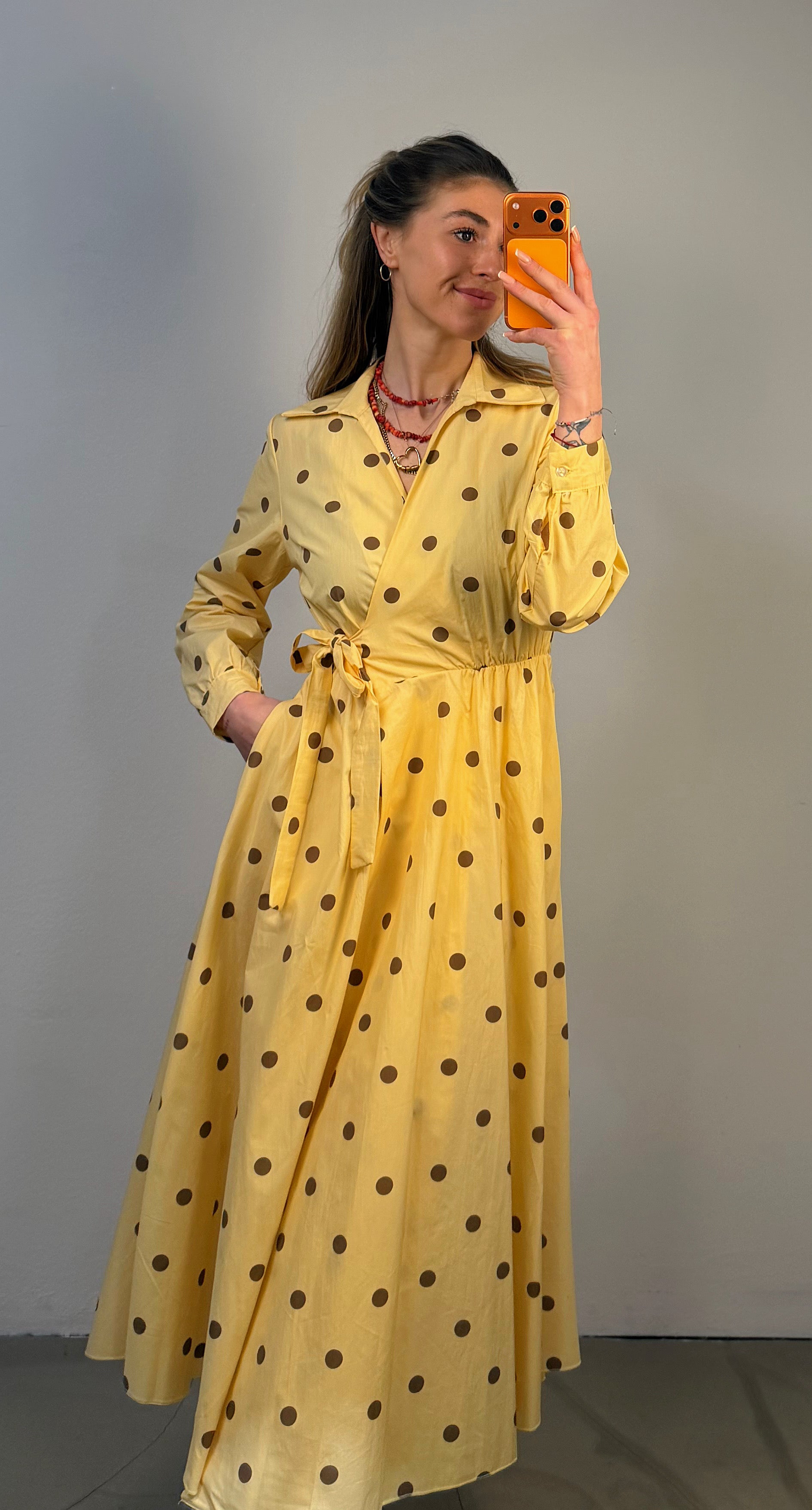 Wickelkleid mit Punkten